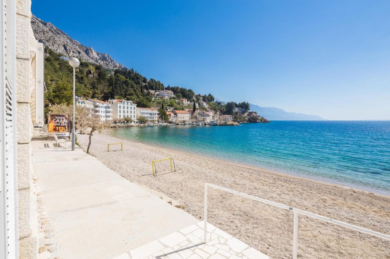 Beachfront Holiday Home - Private Heated Pool Міміце Екстер'єр фото