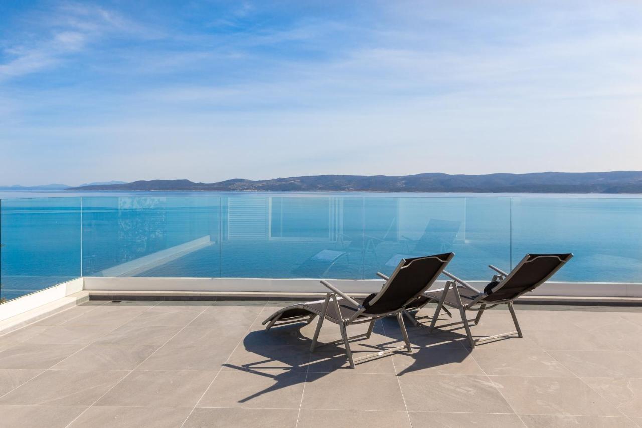 Beachfront Holiday Home - Private Heated Pool Міміце Екстер'єр фото